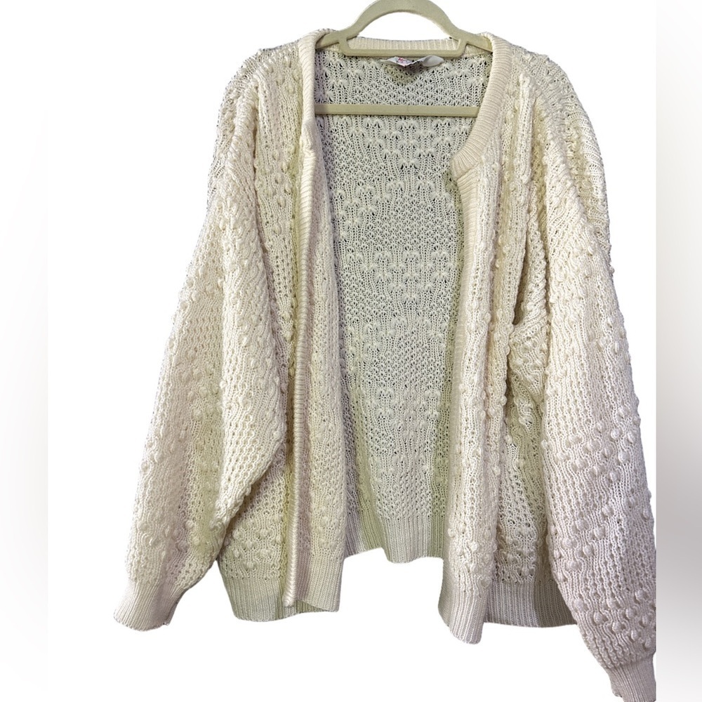 Eclectic grama Cream Women's Sweater size XXL